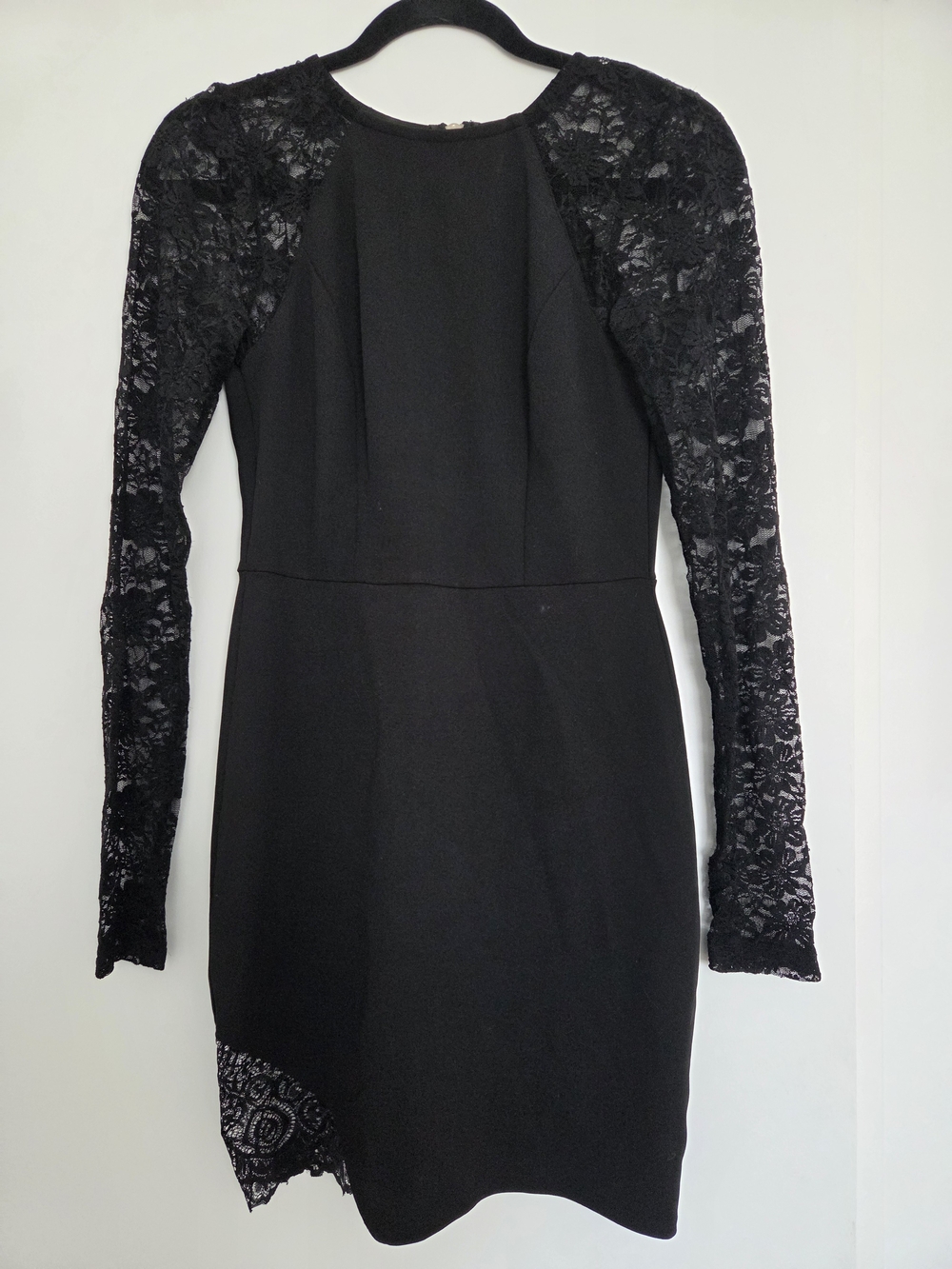 Emerald Sundae Black Lace Long Sleeve Bodycon Dress